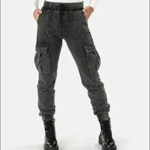 Adika cargo sweatpants
